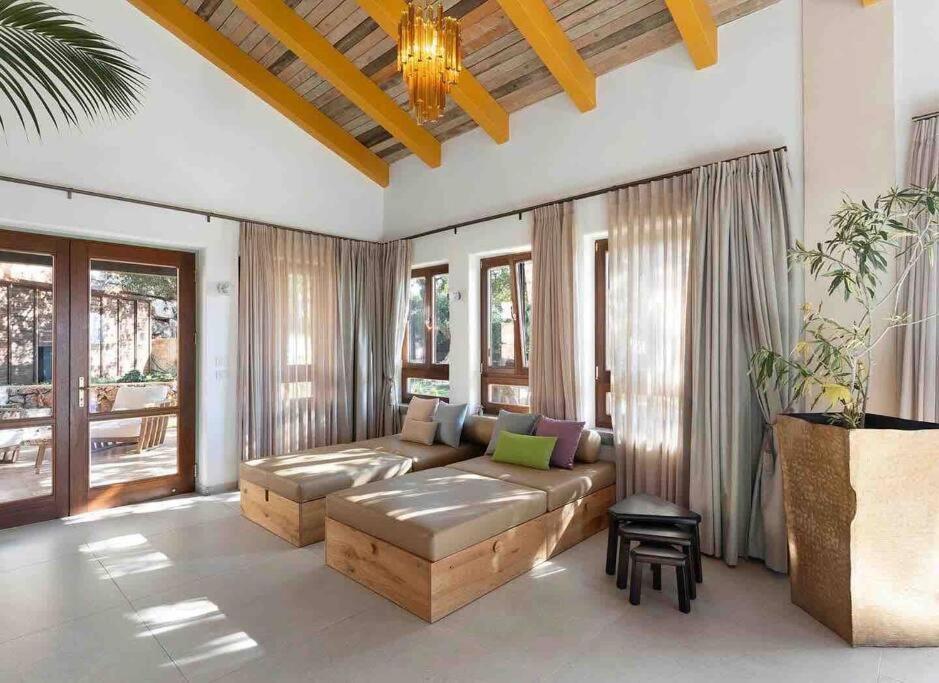 Azamra Amirim Villa Exteriör bild